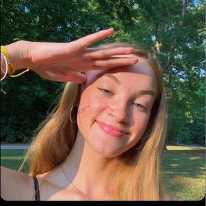 Meet your Posher, Allison